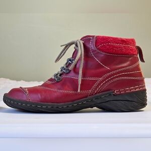 Josef Seibel Red Leather Lace Up Ankle Boots Size 40 (US 9) Boho